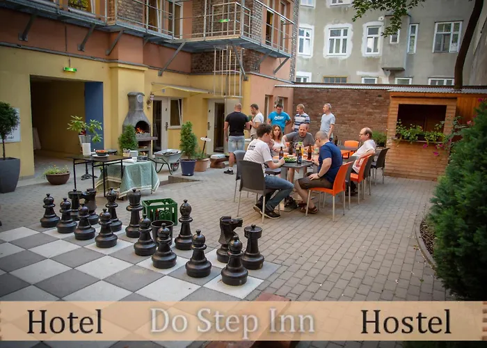 Do Step Inn Home - Hotel & Hostel Viena